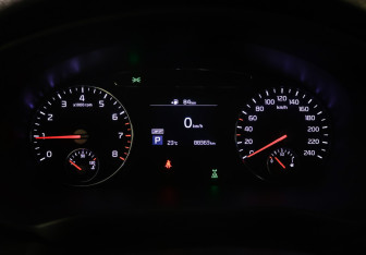 Подержанный автомобиль Kia Sorento 2019 года (16 фото)