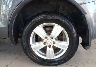 Подержанный автомобиль Lifan X60 2014 года (20 фото)