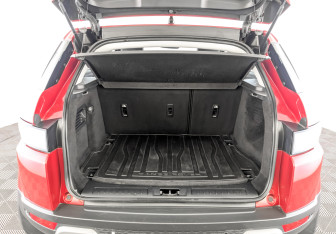 Подержанный автомобиль Land Rover Range Rover Evoque 2017 года (10 фото)