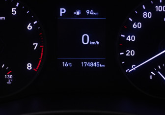 Подержанный автомобиль Hyundai Solaris Sedan 2018 года (12 фото)