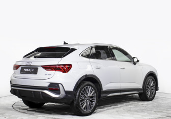 Подержанный автомобиль Audi Q3 2024 года (5 фото)