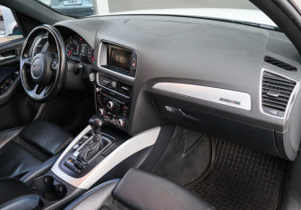 Подержанный автомобиль Audi Q5 2013 года (7 фото)