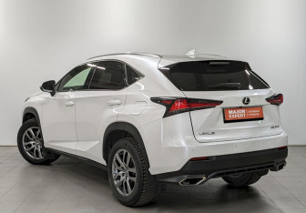 Подержанный автомобиль Lexus NX 2018 года (7 фото)