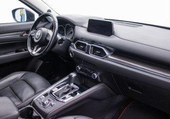 Подержанный автомобиль Mazda CX-5 2018 года (10 фото)