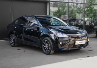 Подержанный автомобиль Kia Rio Sedan 2020 года (3 фото)