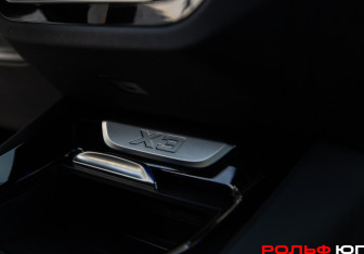 Подержанный автомобиль BMW X3 2019 года (23 фото)