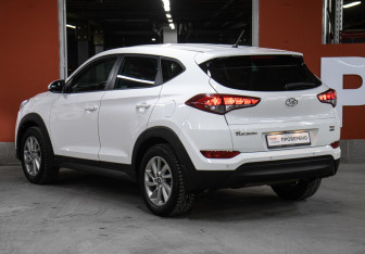 Подержанный автомобиль Hyundai Tucson 2016 года (7 фото)