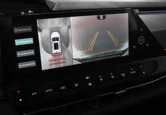 Подержанный автомобиль Changan UNI-K 2023 года (14 фото)