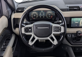 Подержанный автомобиль Land Rover Defender Suv 2021 года (22 фото)