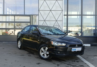 Подержанный автомобиль Mitsubishi Lancer Sedan 2008 года (3 фото)