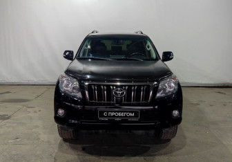 Подержанный автомобиль Toyota Land Cruiser Prado 2013 года (2 фото)