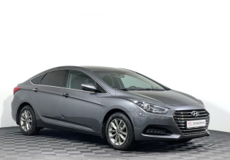 Подержанный автомобиль Hyundai i40 Sedan 2016 года (3 фото)