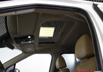 Подержанный автомобиль Kia Carnival 2020 года (14 фото)