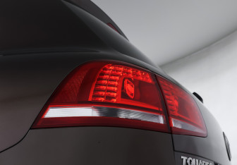 Подержанный автомобиль Volkswagen Touareg 2013 года (22 фото)