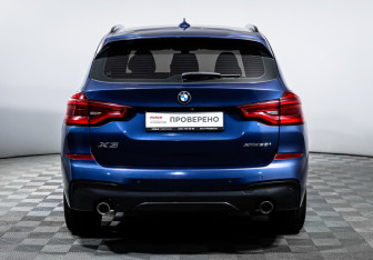 Подержанный автомобиль BMW X3 2018 года (6 фото)
