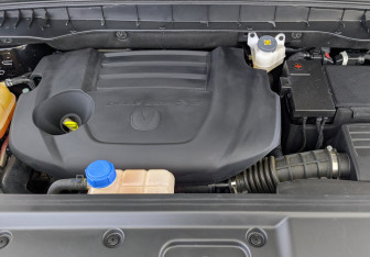 Подержанный автомобиль Changan CS95 2024 года (9 фото)