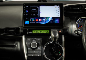 Подержанный автомобиль Toyota Wish Minivan 2014 года (14 фото)