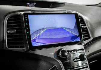 Подержанный автомобиль Toyota Venza 2013 года (17 фото)