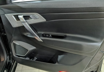 Подержанный автомобиль Geely Atlas 2018 года (25 фото)