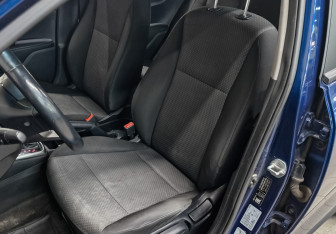 Подержанный автомобиль Kia Rio Hatchback 2021 года (18 фото)