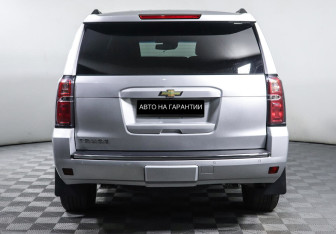 Подержанный автомобиль Chevrolet Tahoe 2016 года (4 фото)