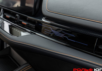 Подержанный автомобиль Omoda S5 GT 2023 года (16 фото)