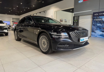 Подержанный автомобиль Genesis G80 2021 года (3 фото)