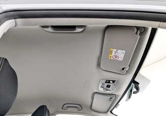 Подержанный автомобиль Geely Coolray 2022 года (22 фото)