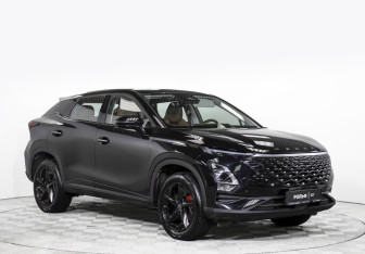 Подержанный автомобиль Omoda C5 2023 года (3 фото)