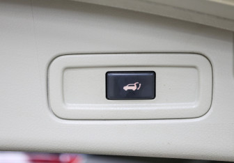 Подержанный автомобиль Nissan Murano Suv 2014 года (24 фото)