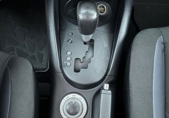 Подержанный автомобиль Mitsubishi Outlander 2011 года (15 фото)
