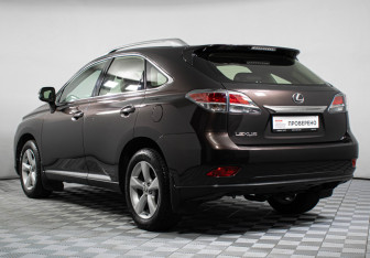 Подержанный автомобиль Lexus RX 2013 года (7 фото)