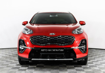 Подержанный автомобиль Kia Sportage 2018 года (2 фото)