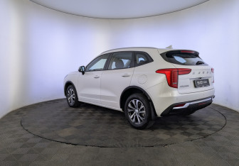 Подержанный автомобиль Haval Jolion 2023 года (7 фото)