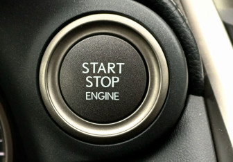 Подержанный автомобиль Lexus NX 2015 года (17 фото)