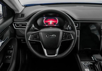 Подержанный автомобиль JAC J7 2021 года (10 фото)