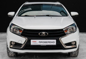 Подержанный автомобиль LADA (ВАЗ) Vesta Wagon 2019 года (2 фото)