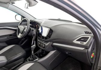 Подержанный автомобиль LADA (ВАЗ) Vesta Wagon 2019 года (11 фото)