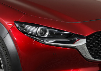 Подержанный автомобиль Mazda CX-30 2021 года (9 фото)