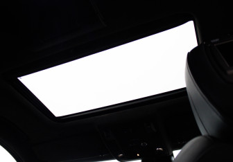 Подержанный автомобиль Cadillac Escalade Suv 2016 года (19 фото)