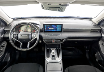 Подержанный автомобиль Haval Jolion 2022 года (14 фото)
