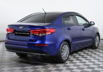 Подержанный автомобиль Kia Rio Sedan 2016 года (3 фото)