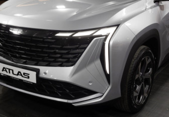 Новый Geely Atlas 2025 (12 фото)
