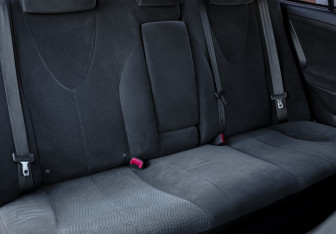 Подержанный автомобиль Toyota Camry Sedan 2011 года (6 фото)