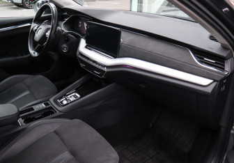 Подержанный автомобиль Skoda Octavia Liftback 2020 года (8 фото)