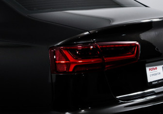 Подержанный автомобиль Audi A6 Sedan 2015 года (16 фото)