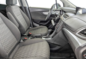 Подержанный автомобиль Opel Mokka 2014 года (23 фото)