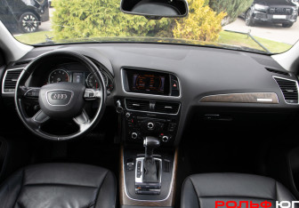 Подержанный автомобиль Audi Q5 2012 года (11 фото)