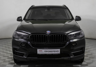 Подержанный автомобиль BMW X5 2015 года (2 фото)