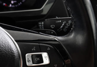Подержанный автомобиль Volkswagen Tiguan 2018 года (14 фото)